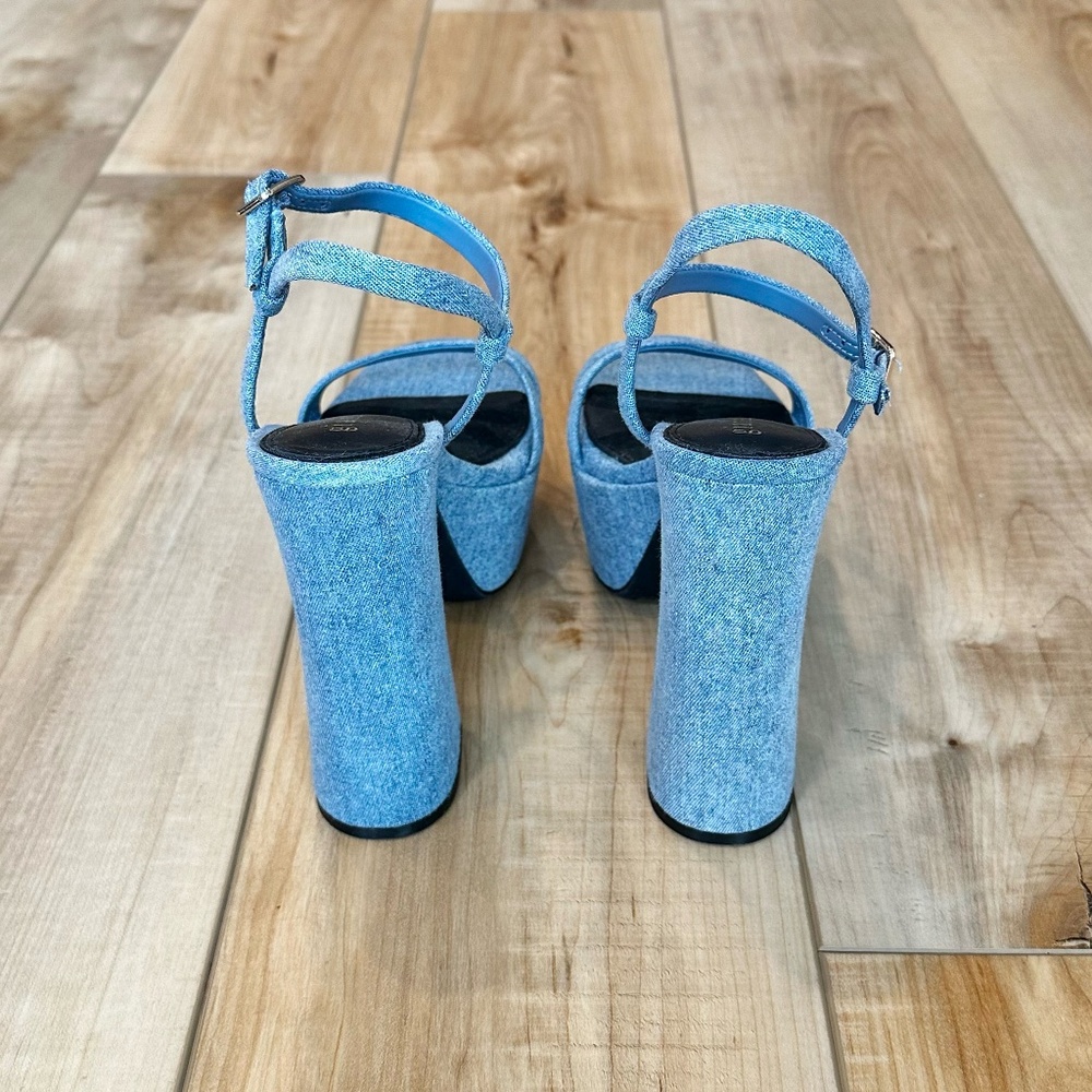 💕CCO💕 NWT Gianni Bini Platform Ankle Strap Open Toe Sandals Heels Blue 8 1/2 - Picture 6 of 16